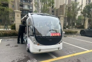 关于开通小区爱心接驳车服务的温馨通知